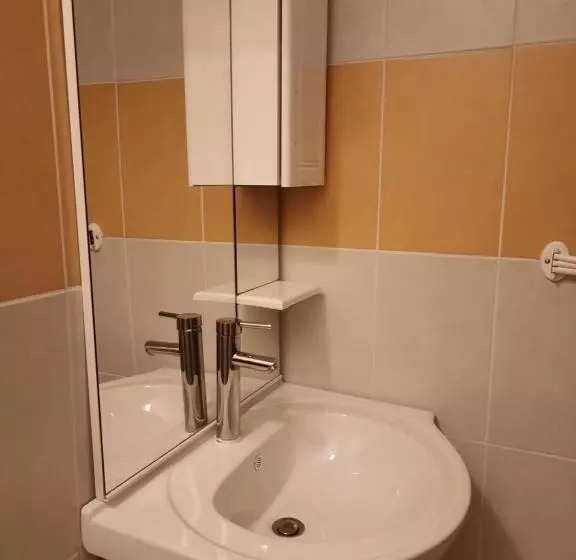 تختخواب و صبحانه Gîte Le Calou Pilon