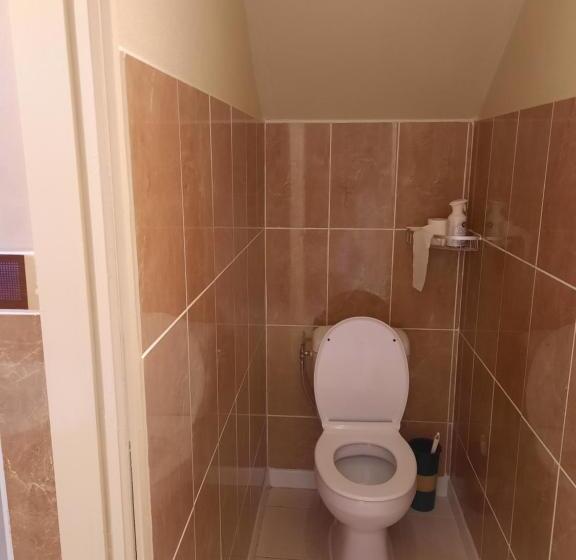 تختخواب و صبحانه Gîte Le Calou Pilon