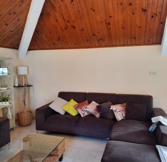 تختخواب و صبحانه Gîte Le Calou Pilon