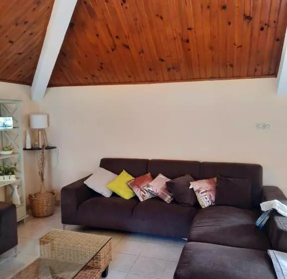 تختخواب و صبحانه Gîte Le Calou Pilon