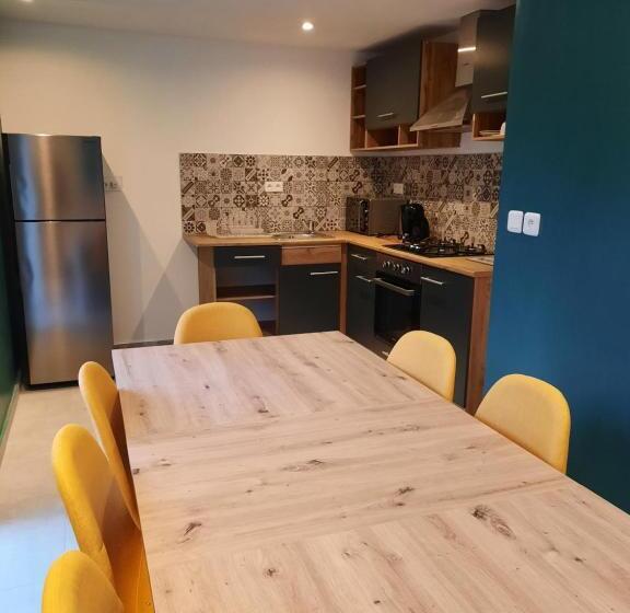 تختخواب و صبحانه Gîte Le Calou Pilon