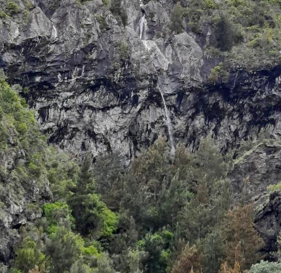 تختخواب و صبحانه Gîte Le Calou Pilon