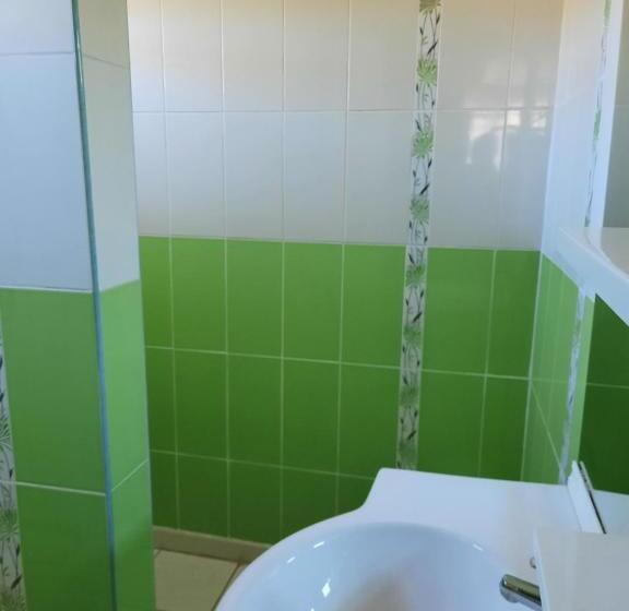 تختخواب و صبحانه Gîte Le Calou Pilon