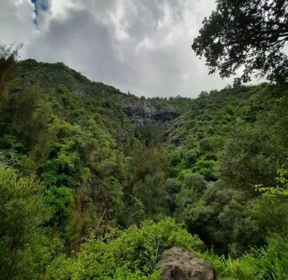 تختخواب و صبحانه Gîte Le Calou Pilon