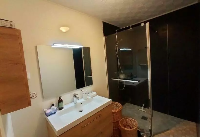 Homestay B&b La Bruyere Chez L Habitant