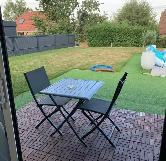 ベッドアンドブレックファースト Les Chambres De Lily 1