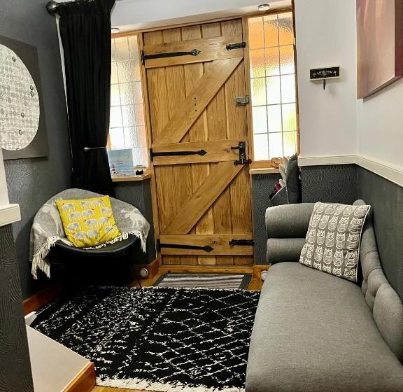 住宿加早餐  Woodbriar