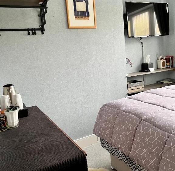 住宿加早餐  Woodbriar