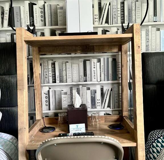 住宿加早餐  Woodbriar