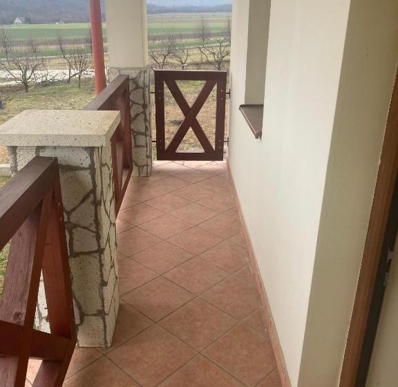 פנסיון Bazilika Vendégház