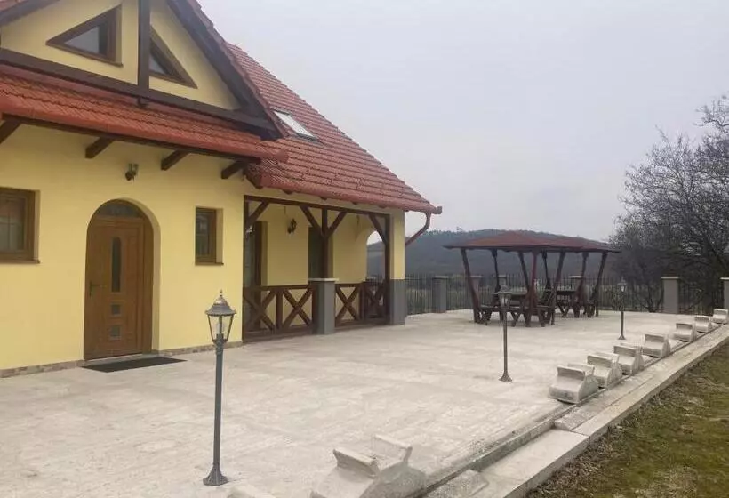 Majatalo Bazilika Vendégház