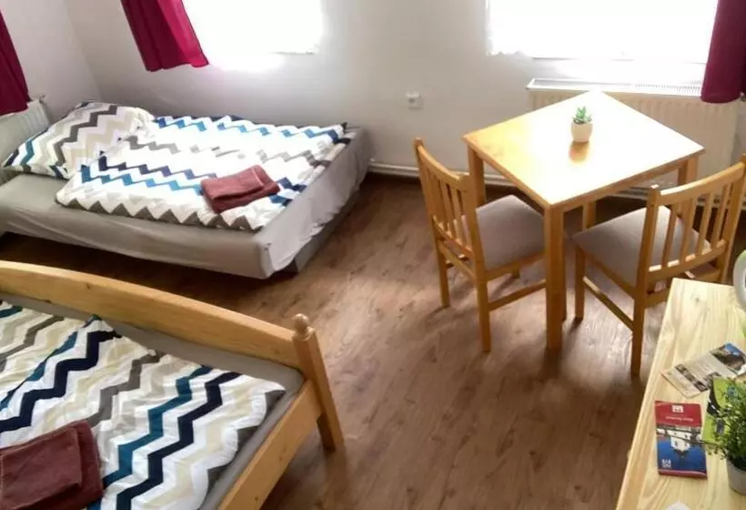 Majatalo Penzion Restaurace Zátiší