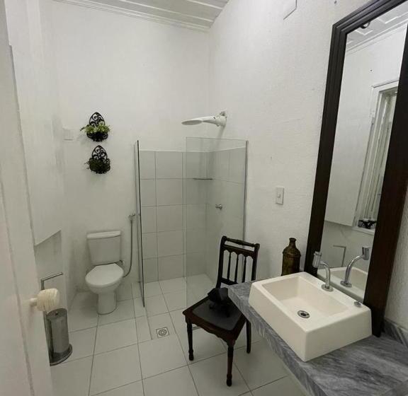 پانسیون Pousada Alumiar