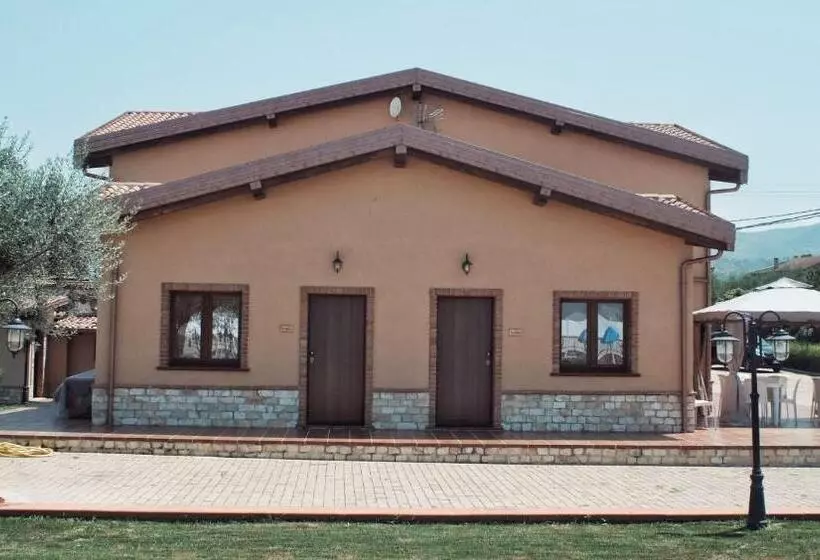 Aamiaismajoitus (B&B) Agriturismo Albachiara