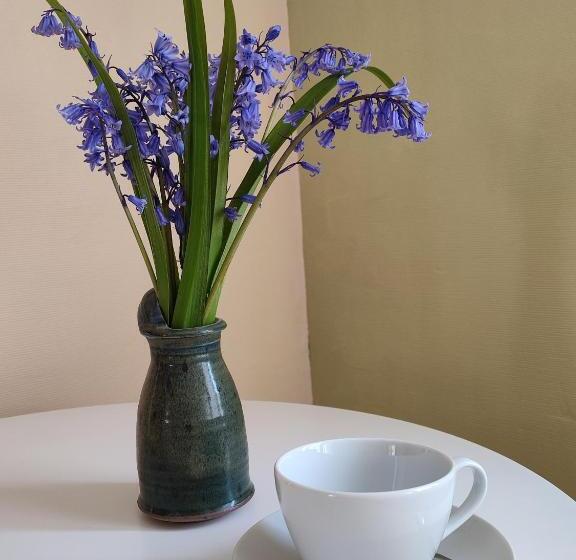 تختخواب و صبحانه Entre Meuse Et Forêt