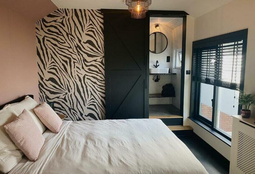 住宿加早餐  Kavel 90