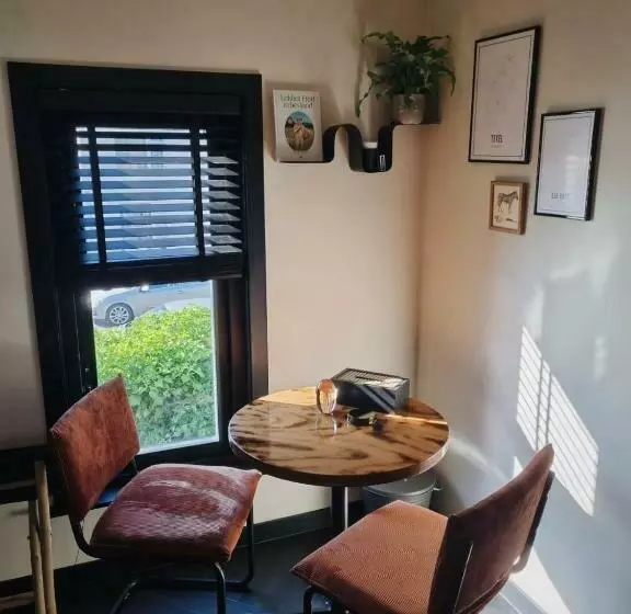 Aamiaismajoitus (B&B) Kavel 90