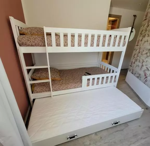 ベッドアンドブレックファースト Les Prairies De L Encrême