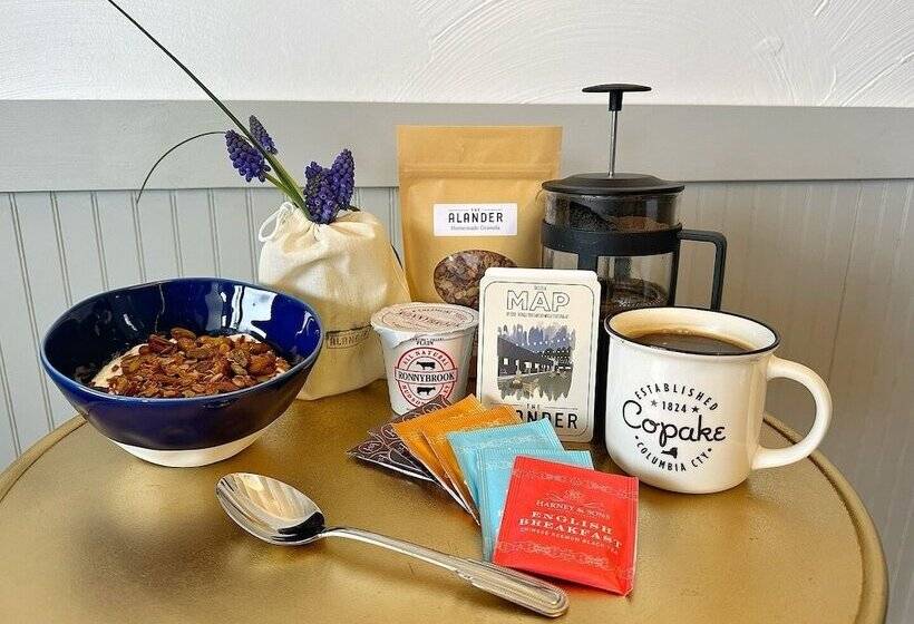 בית מלון כפרי The Alander