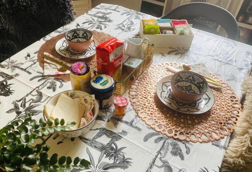 膳宿费 Chambre 2 Personnes Romantique Au Calme A 6km Des Thermes De Bagnoles De L Orne Avec Sdd Privative