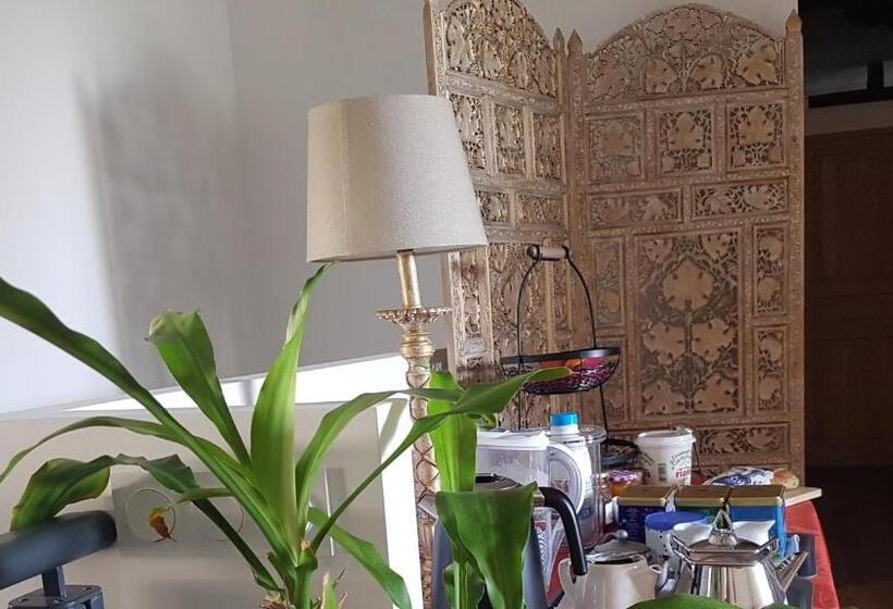 بنسيون Les Sept Tilleuls   Chambres D Hôtes