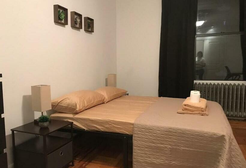 הוסטל Upper Manhattan Bedrooms