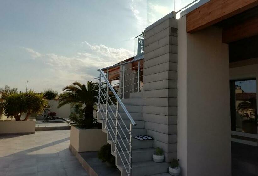 تختخواب و صبحانه Les Chambres Du Saunier