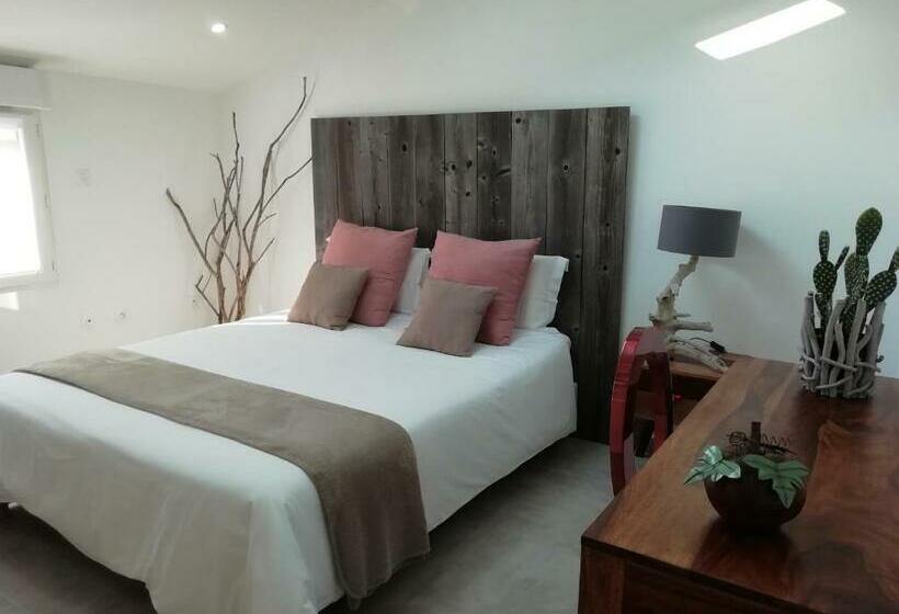 تختخواب و صبحانه Les Chambres Du Saunier