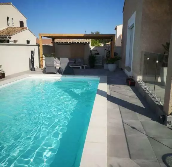 Aamiaismajoitus (B&B) Les Chambres Du Saunier