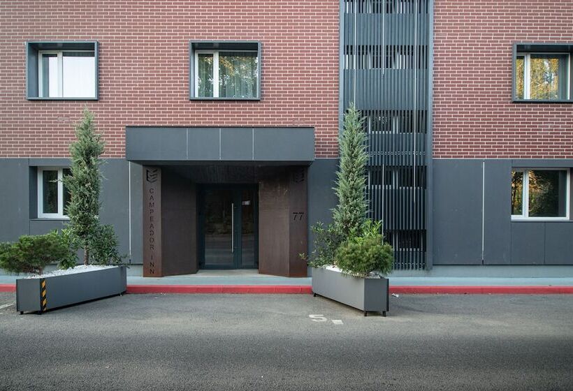 هتل Campeador Inn