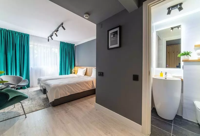 Hotelli Campeador Inn