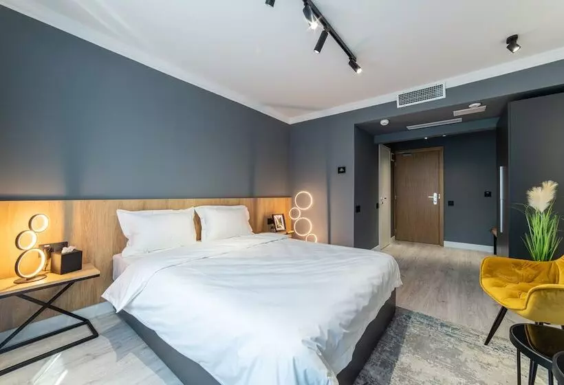 Hotelli Campeador Inn