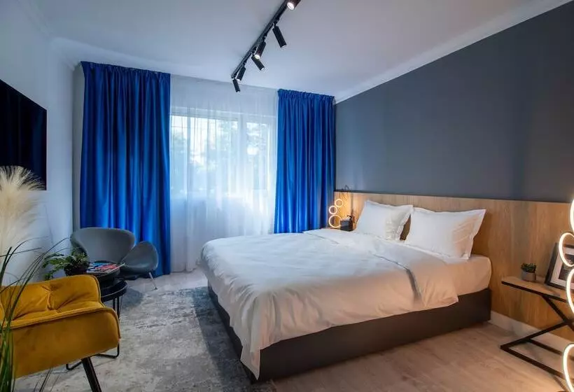 Hotelli Campeador Inn