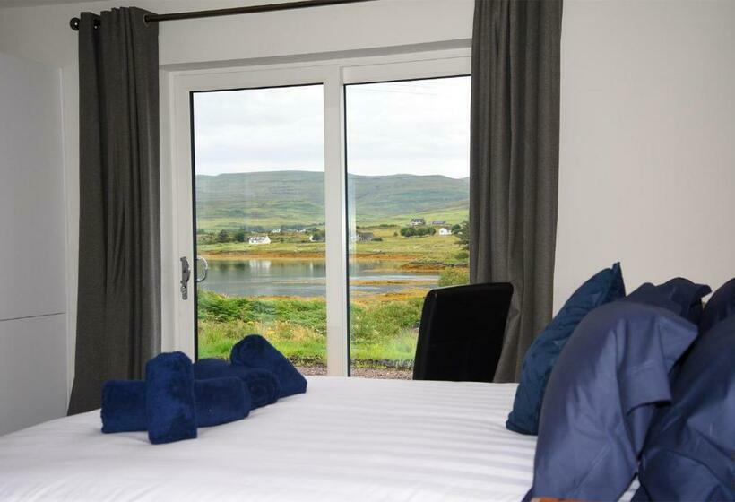 펜션 Treaslane Bridge House