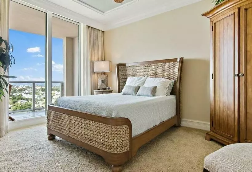 Ritz Carlton Luxurious Residence On Singer Island