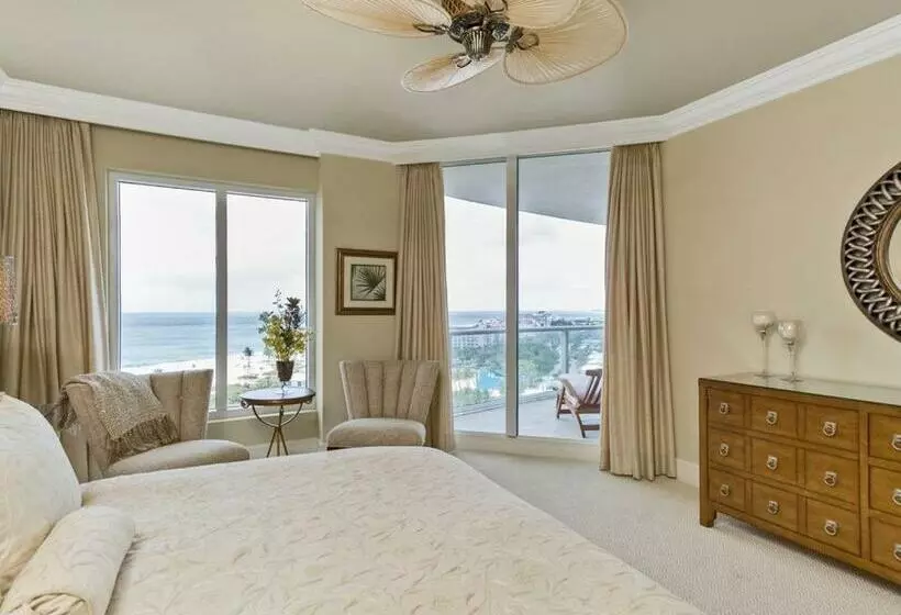 Ritz Carlton Luxurious Residence On Singer Island