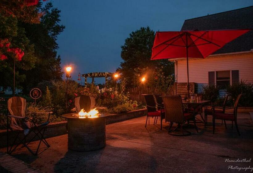 The Yellow Rose Of Talbot Bed And Breakfast