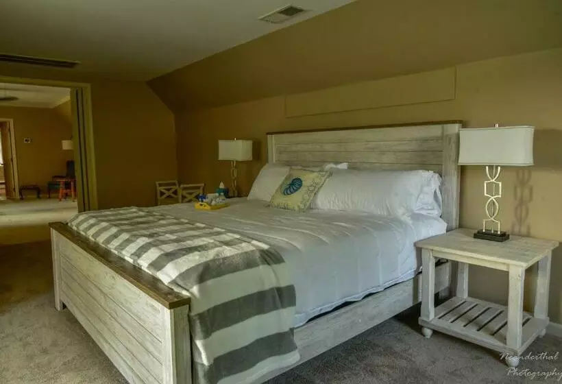 The Yellow Rose Of Talbot Bed And Breakfast