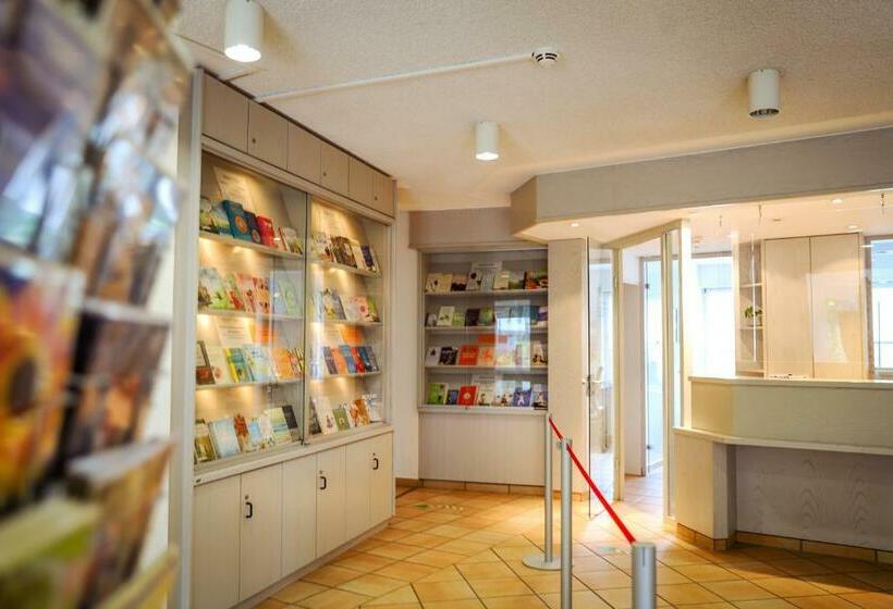 هاستل St. Bonifatius