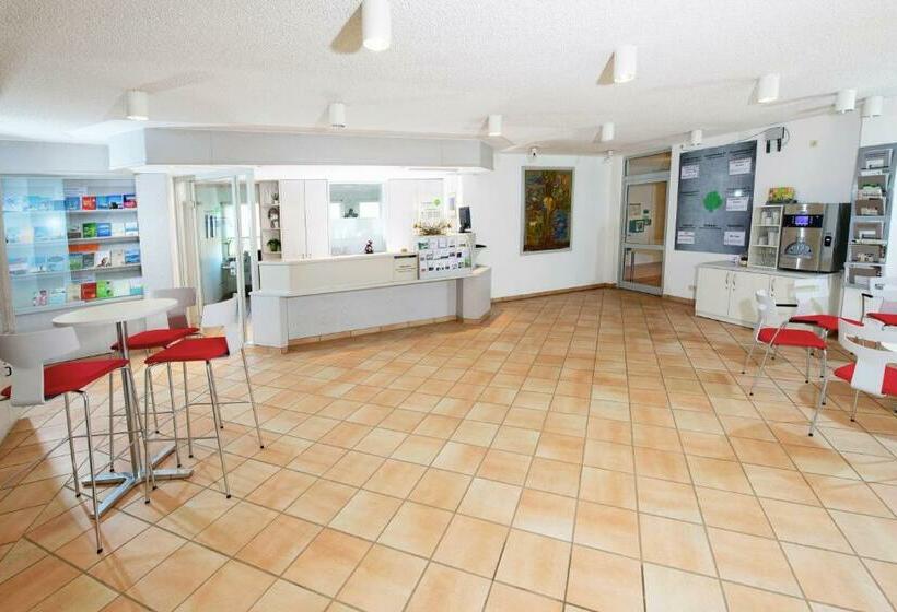 هاستل St. Bonifatius