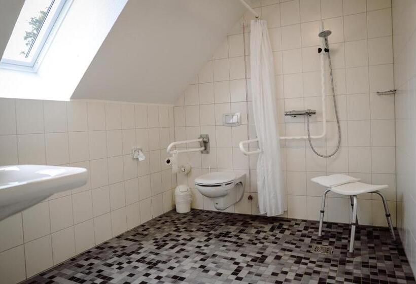 هاستل St. Bonifatius