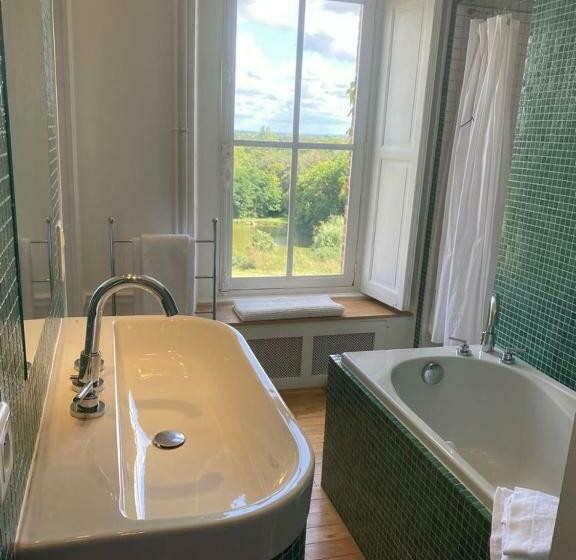 צימר Château De Bostz