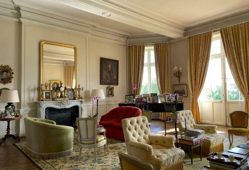 צימר Château De Bostz