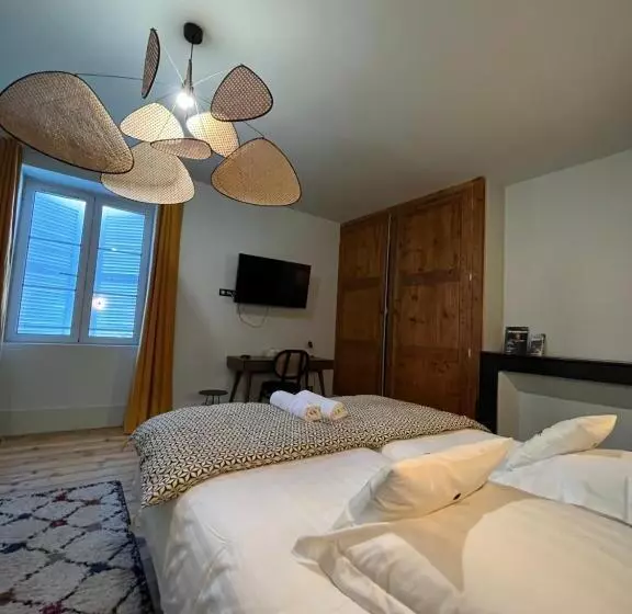 ベッドアンドブレックファースト Domaine Clairfontaine Noyarey   Suites Junior