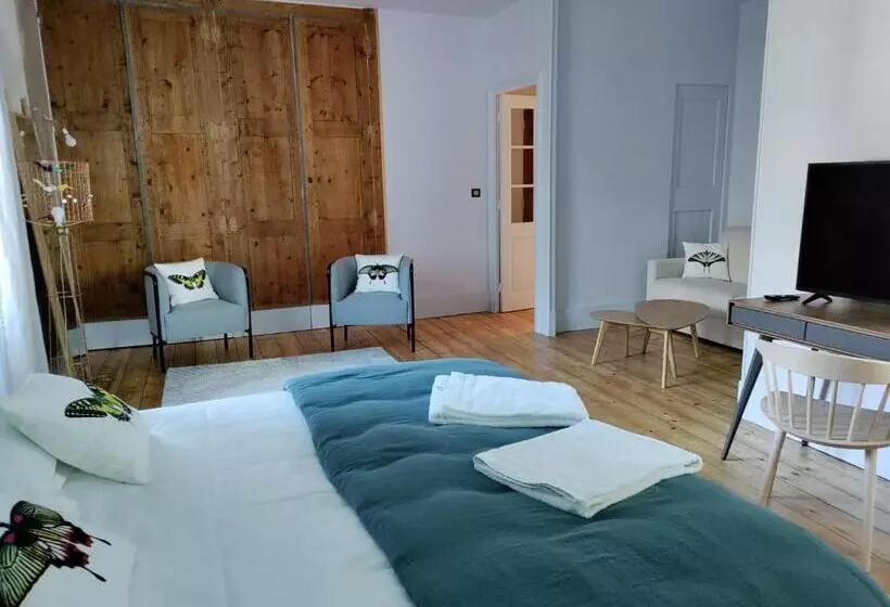 ベッドアンドブレックファースト Domaine Clairfontaine Noyarey   Suites Junior