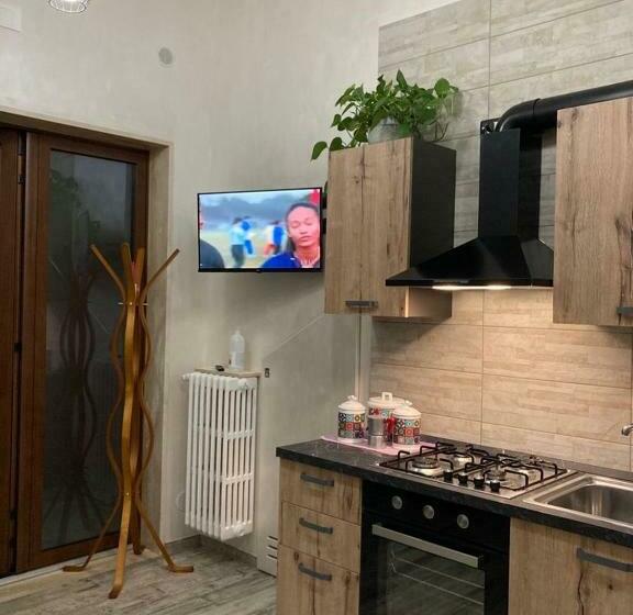 تختخواب و صبحانه Il Turista Russo