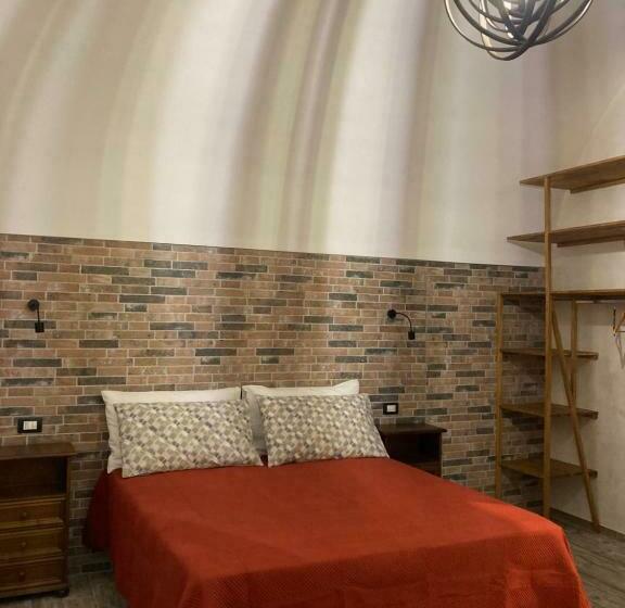 تختخواب و صبحانه Il Turista Russo