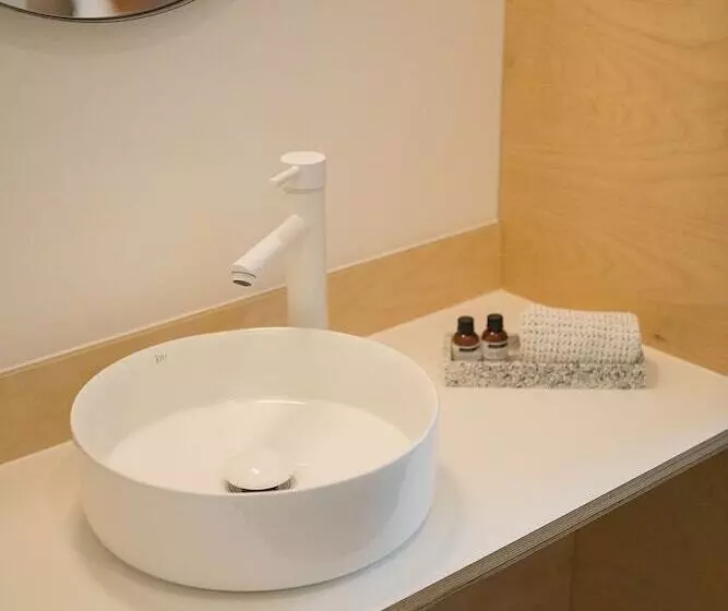 ベッドアンドブレックファースト Salty Woods Lodge