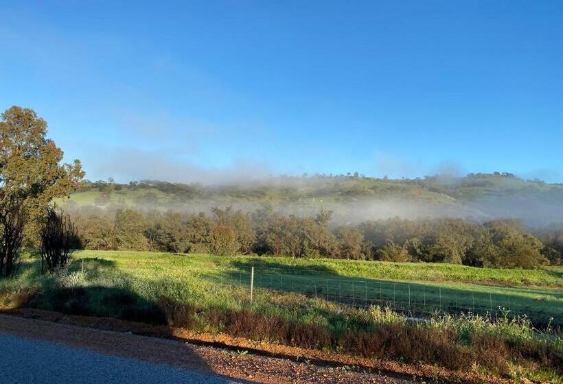 Bed and Breakfast Sandalwood Downs Fabulous Farm Stay Toodyay