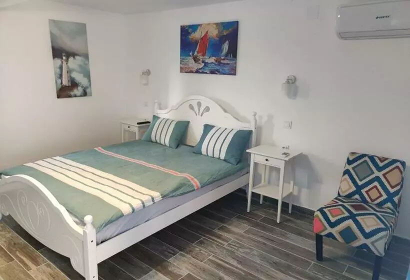 Pensiune Blue Coral Jurilovca